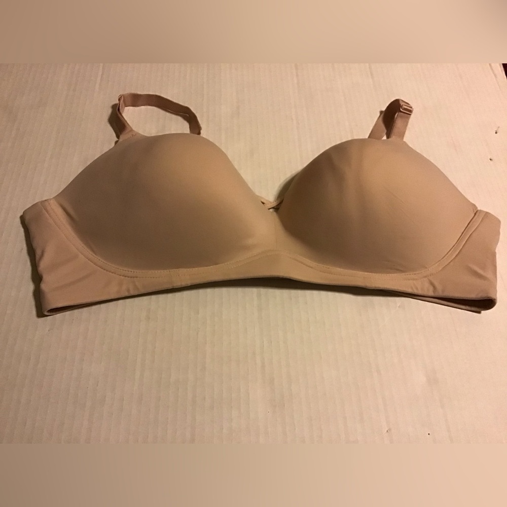 TORRID WOMENS BRA 46D BRA PADDED EUC